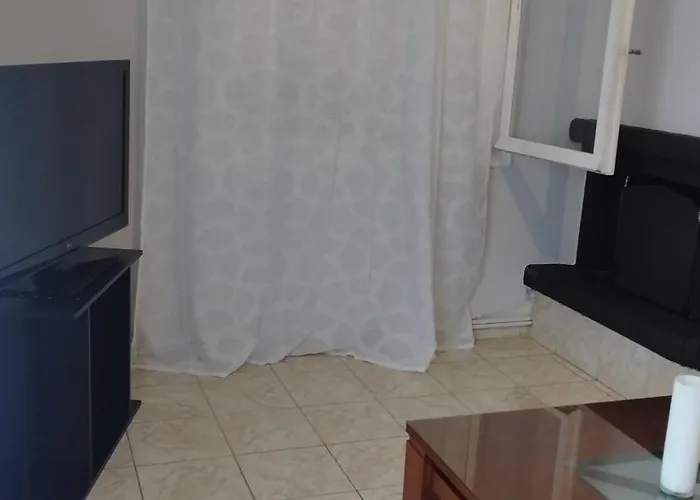 Apartment Central Village House